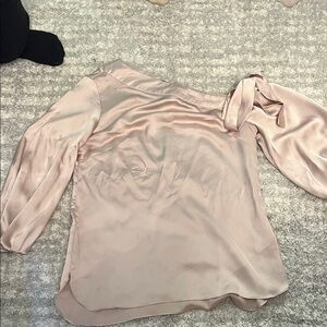 Banana Republic Women's Light Pink Satin Blouse